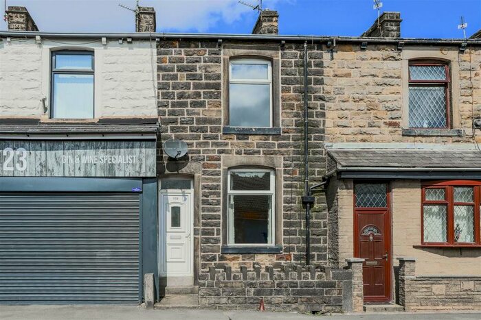 2 Bedroom Terraced House To Rent In Burnley Road, Briercliffe, Burnley, BB10