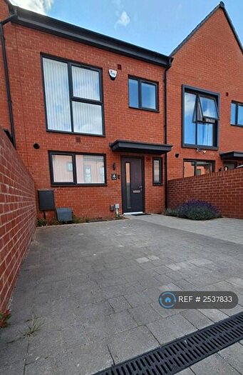 3 Bedroom Terraced House To Rent In Kilby Lane, Leicester, LE3