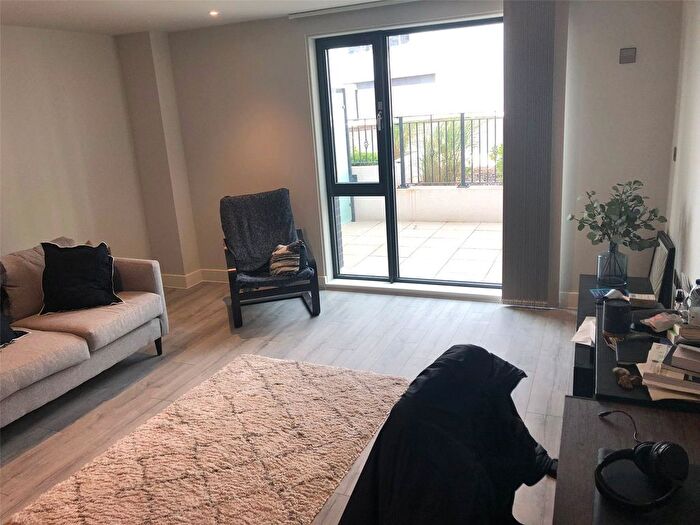 1 Bedroom Flat To Rent In Broad Street, Birmingham, B15