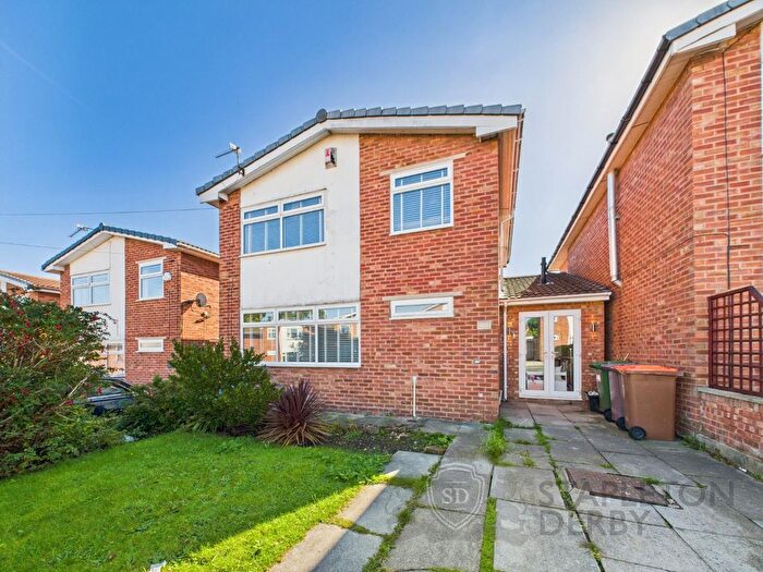 4 Bedroom Detached House For Sale In Galston Avenue, Rainhill, Prescot, L35
