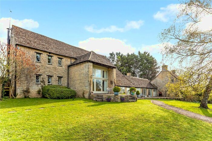 6 Bedroom Barn Conversion For Sale In Stow Road, Cirencester, GL7