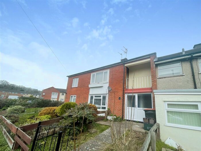 3 Bedroom Property To Rent In Hawkins Crescent, Newport, NP19