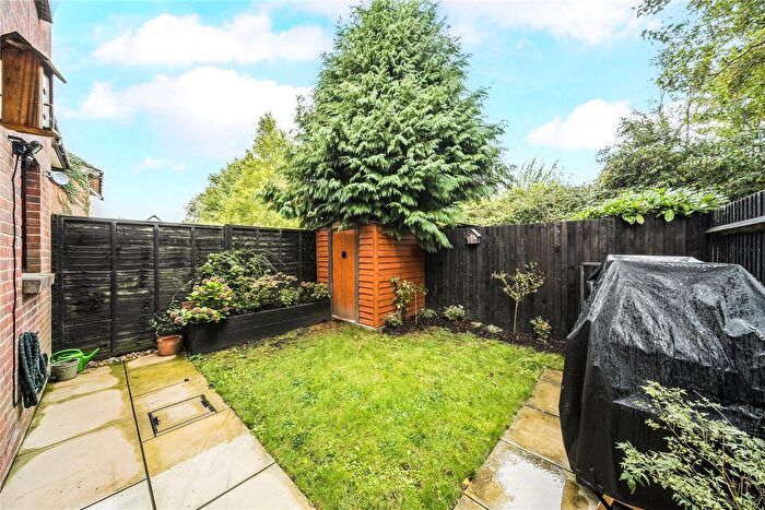 1 Bedroom End Of Terrace House For Sale In Petersfield, Hampshire, GU32