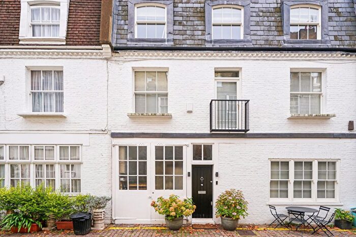 3 Bedroom Terraced House For Sale In Colbeck Mews, South Kensington, London, SW7