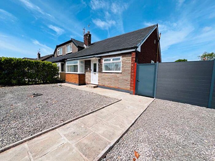 2 Bedroom Semi-Detached Bungalow For Sale In Birkdale Avenue, Longton, Preston, PR4