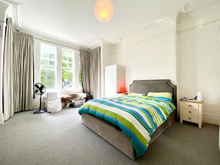 2 Bedroom Apartment To Rent In Henleaze, Henleaze Road, BS9