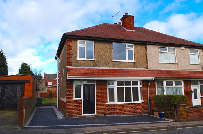 3 Bedroom Semi-Detached House To Rent In Birchwood Lane, Somercotes, DE55