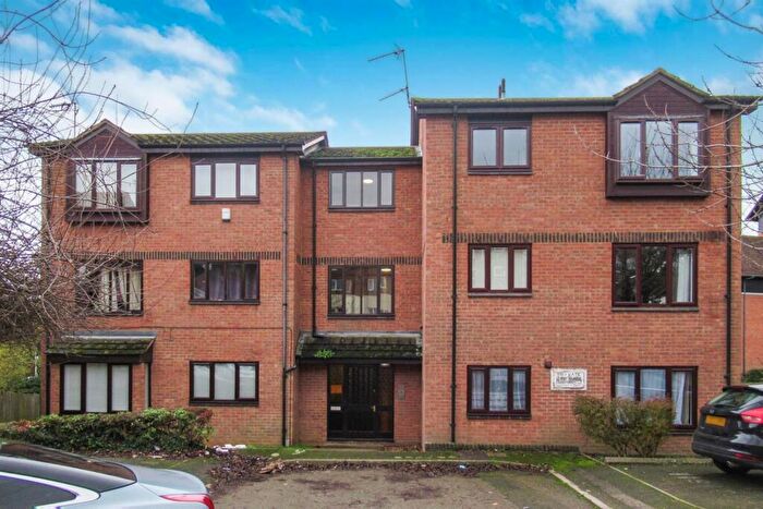 1 Bedroom Flat To Rent In Castle Mews, Wellingborough, NN8