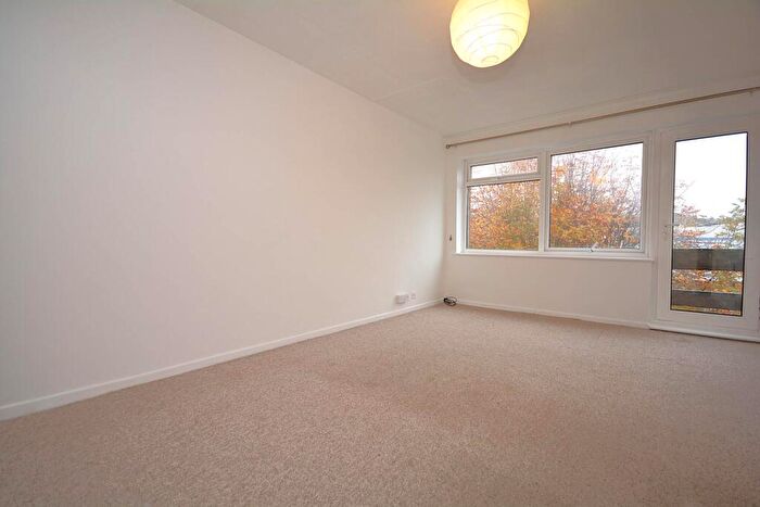 Apartment To Rent In Upland Court, Chesham, HP5