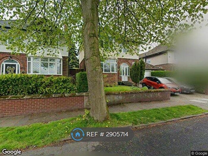 4 Bedroom Detached House To Rent In Dingwall Drive, Wirral, CH49