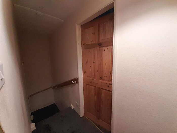 2 Bedroom Cottage To Rent In West End Place, Ingham, Lincoln, LN1