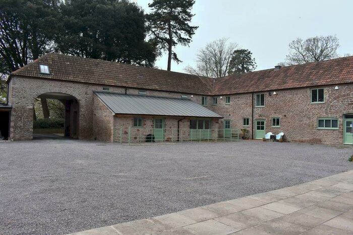 2 Bedroom Barn Conversion To Rent In Beckspool Road, Frenchay, Bristol, BS16