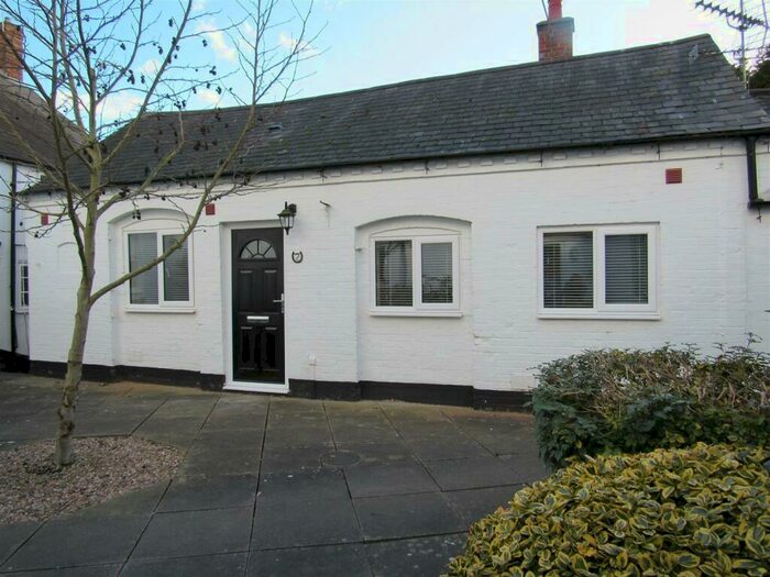 1 Bedroom Bungalow To Rent In High Street, Whetstone, Leicester, LE8