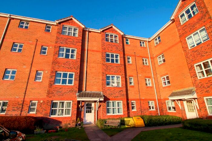 2 Bedroom Flat To Rent In Canavan Court, Falkirk, FK2