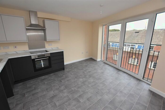 1 Bedroom Flat To Rent In Sansome Place, Worcester, WR1