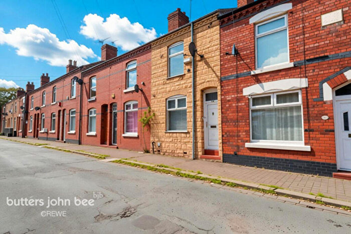 2 Bedroom Terraced House For Sale In Ludford Street, Crewe, CW1