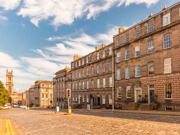 2 Bedroom Flat To Rent In Howe Street, New Town, Edinburgh, EH3