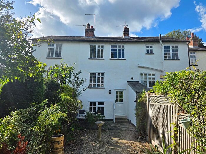 2 Bedroom Cottage For Sale In Chain Free - Green End, Braughing, Herts, SG11