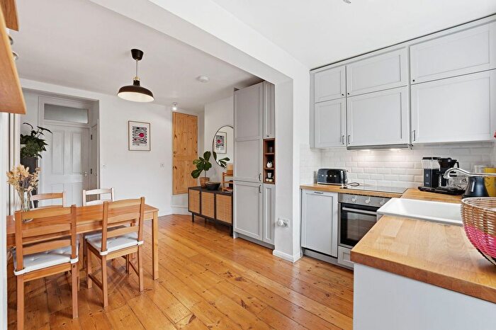 4 Bedroom Terraced House For Sale In Campbell Grove, Nottingham, Nottinghamshire, NG3