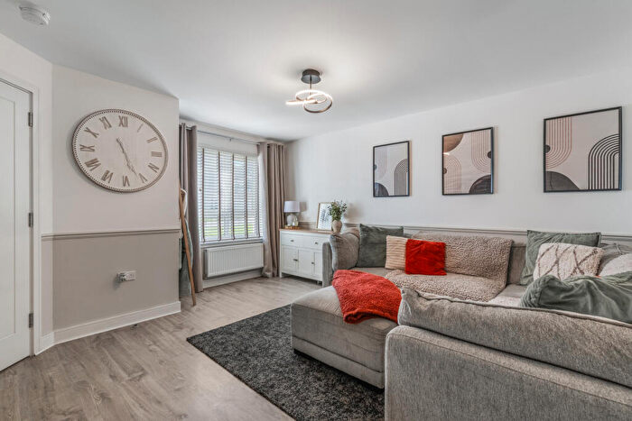 3 Bedroom Detached House For Sale In Forth Crescent, Bo'ness, EH51