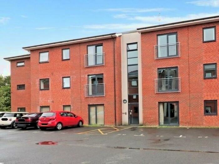 2 Bedroom Apartment To Rent In Tattershall Court, Stoke On Trent, ST4