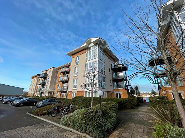 2 Bedroom Apartment To Rent In Clausentum House, Southampton, SO18