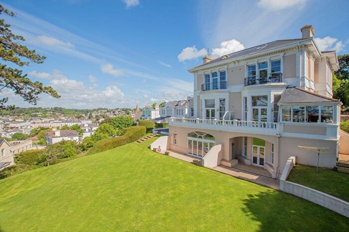 3 Bedroom Flat To Rent In St. Lukes Road South, Torquay, TQ2