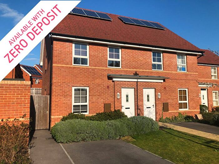 3 Bedroom House To Rent In Cardinal Place, Southampton, SO16