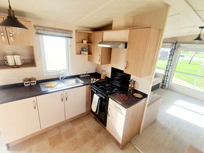 2 Bedroom Caravan For Sale In Dovercourt Holiday Park, CO12