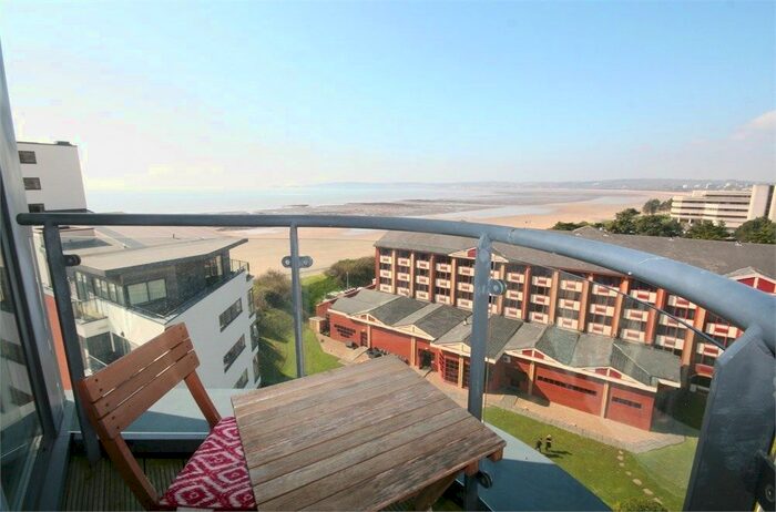 2 Bedroom Flat To Rent In Meridian Tower, Swansea, SA1