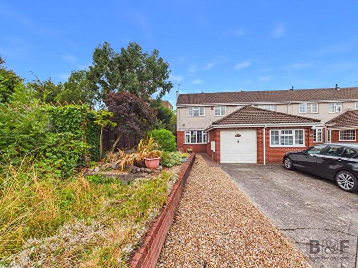 3 Bedroom End Of Terrace House For Sale In Crownleaze, Soundwell, BS16
