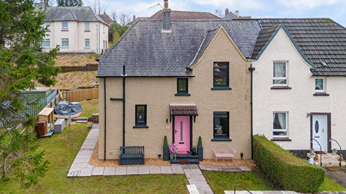 3 Bedroom Semi Detached House For Sale In Duntocher Road Clydebank, G81