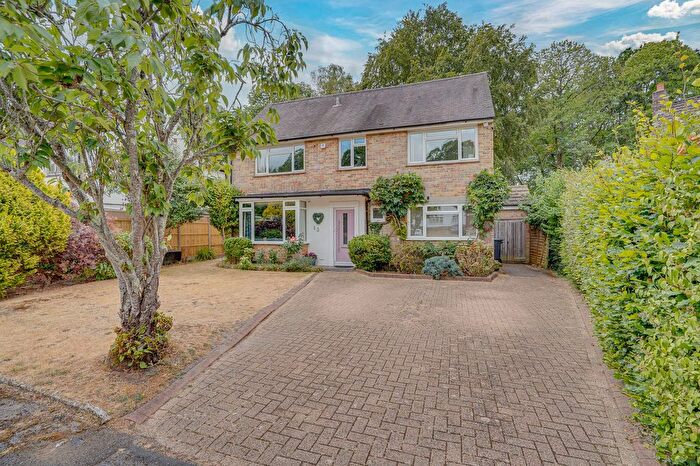 4 Bedroom Detached House For Sale In Queens Road, Chandler's Ford, SO53