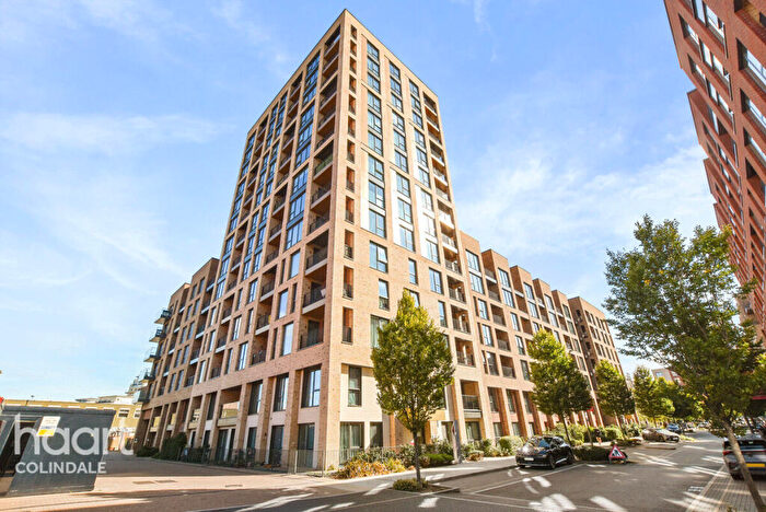2 Bedroom Apartment For Sale In Holborough House, Lismore Boulevard, NW9
