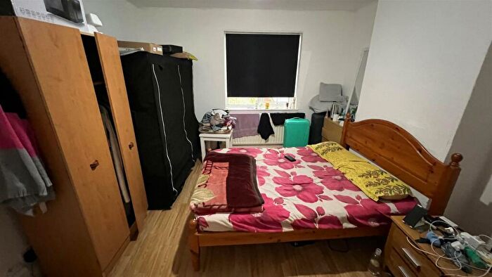 1 Bedroom Flat To Rent In Ladybarn Lane, Fallowfield, Manchester, M14