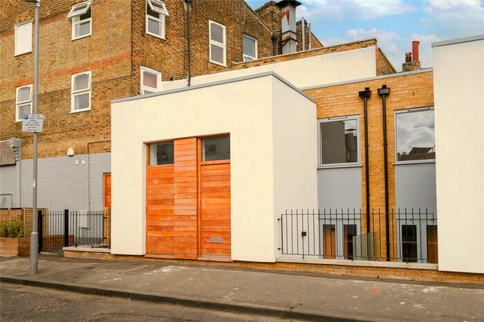 2 Bedroom Terraced House To Rent In Acre Road, Kingston Upon Thames, KT2