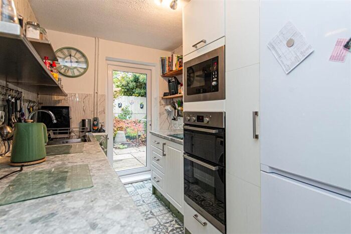 2 Bedroom Bungalow For Sale In Wells Close, Husbands Bosworth, LE17
