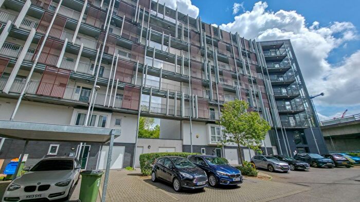 1 Bedroom Flat For Sale In Ringside Court Poplar Place, Thamesmead, London, SE28