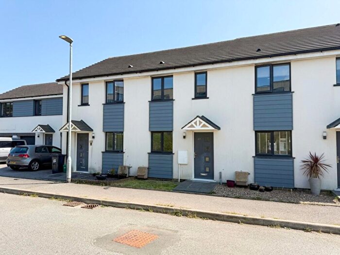 2 Bedroom Terraced House For Sale In Long Field Road, Launceston, PL15