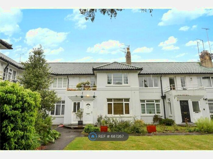 3 Bedroom Flat To Rent In Bath Road, Reading RG1