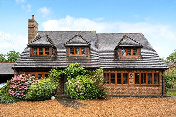 4 Bedroom Detached House To Rent In Goudhurst Road, Marden, Tonbridge, Kent, TN12