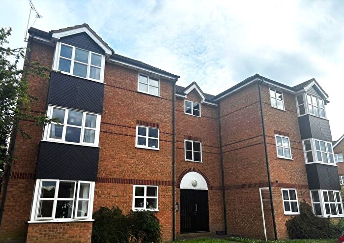 1 Bedroom Flat To Rent In Elgar Drive, Shefford, SG17