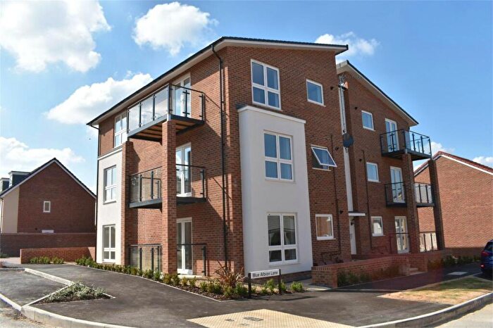 2 Bedroom Apartment For Sale In Blue Albion Lane, Whitehouse, Milton Keynes, MK8