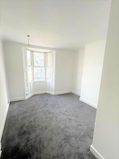 3 Bedroom Maisonette To Rent In Elm Grove, Brighton, BN2
