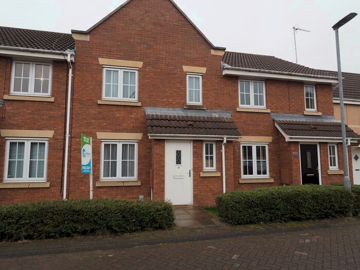 3 Bedroom Terraced House To Rent In Rivelin Park, Hull, HU7