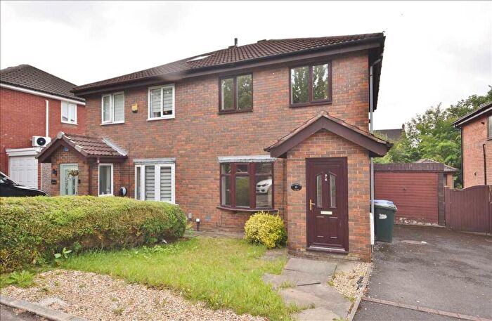 3 Bedroom Semi-Detached House For Sale In Eller Brook Close, Heath Charnock, Chorley, PR6