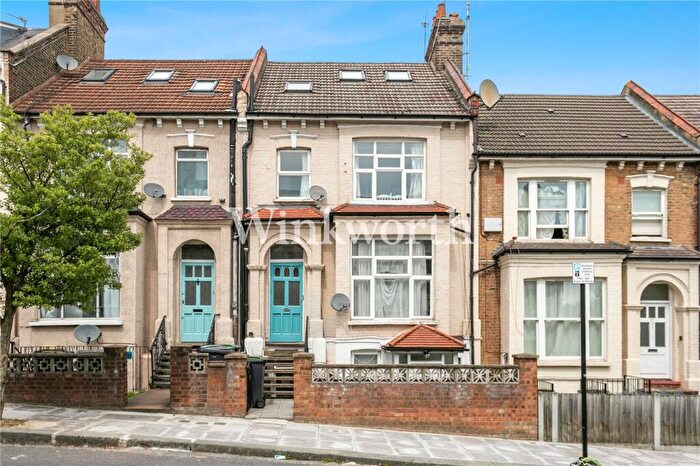 4 Bedroom Apartment To Rent In Cavendish Road, London, N4