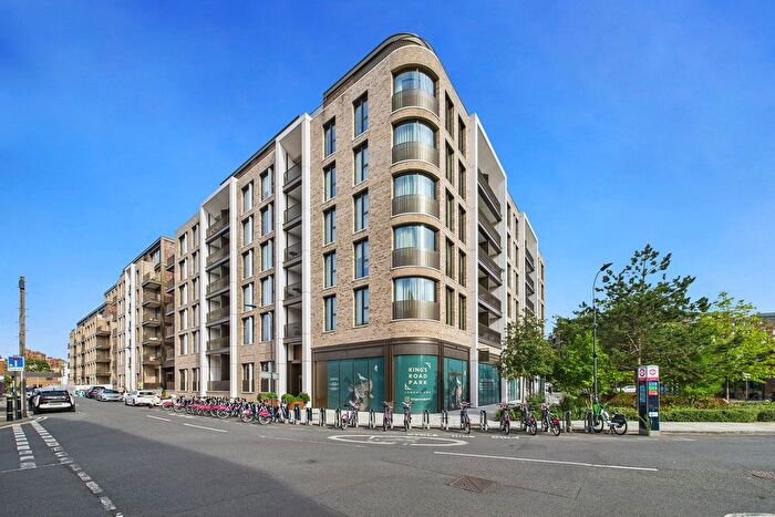 4 Bedroom Flat For Sale In Michael Road, London, SW6