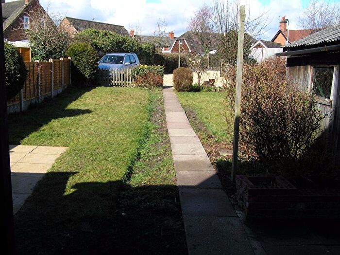 5 Bedroom Semi-Detached House To Rent In Meadow Road, Newport, TF10