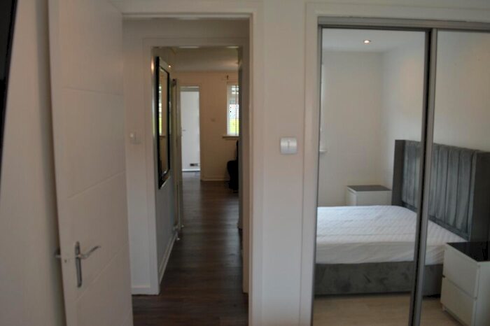 1 Bedroom Flat To Rent In Colwood Gardens, Parkhouse, Glasgow, G53